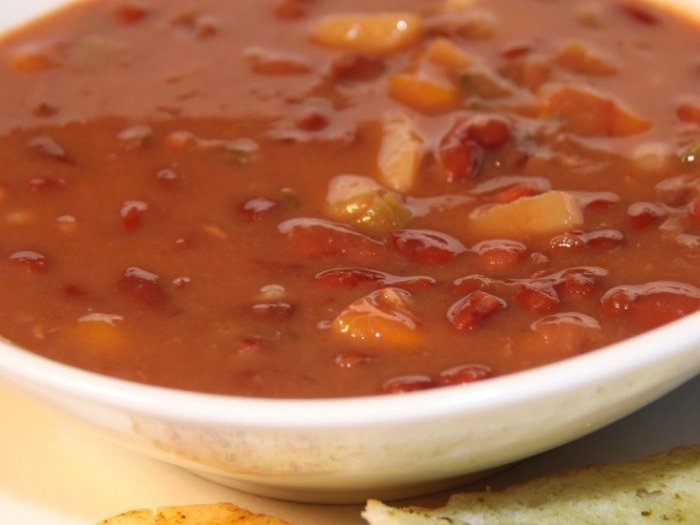 Ciorbă de legume