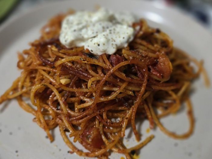 Spaghete cu sos de roșii